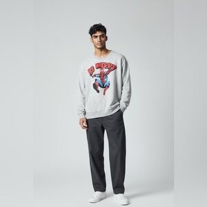 Marvel Spider-Man “Be Merry” Festive Gray Crewneck Sweater. Size M